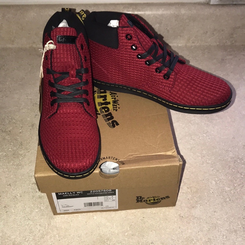 Dr. Martens Maelly WC Waffle Cottonfine Womens